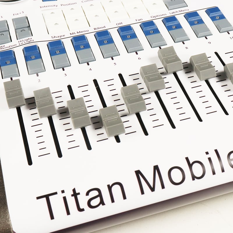 Titan Mobile DMX Controller Command Wing-6.jpg