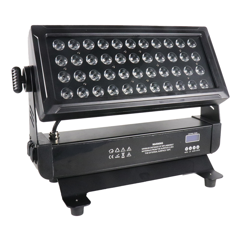 Đèn pha LED 44×10W IP65