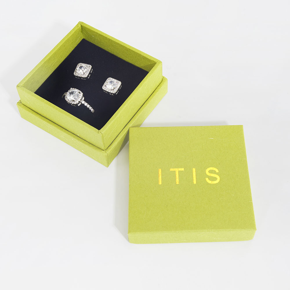 Why do luxury jewelers invest in handmade ring box solutions?