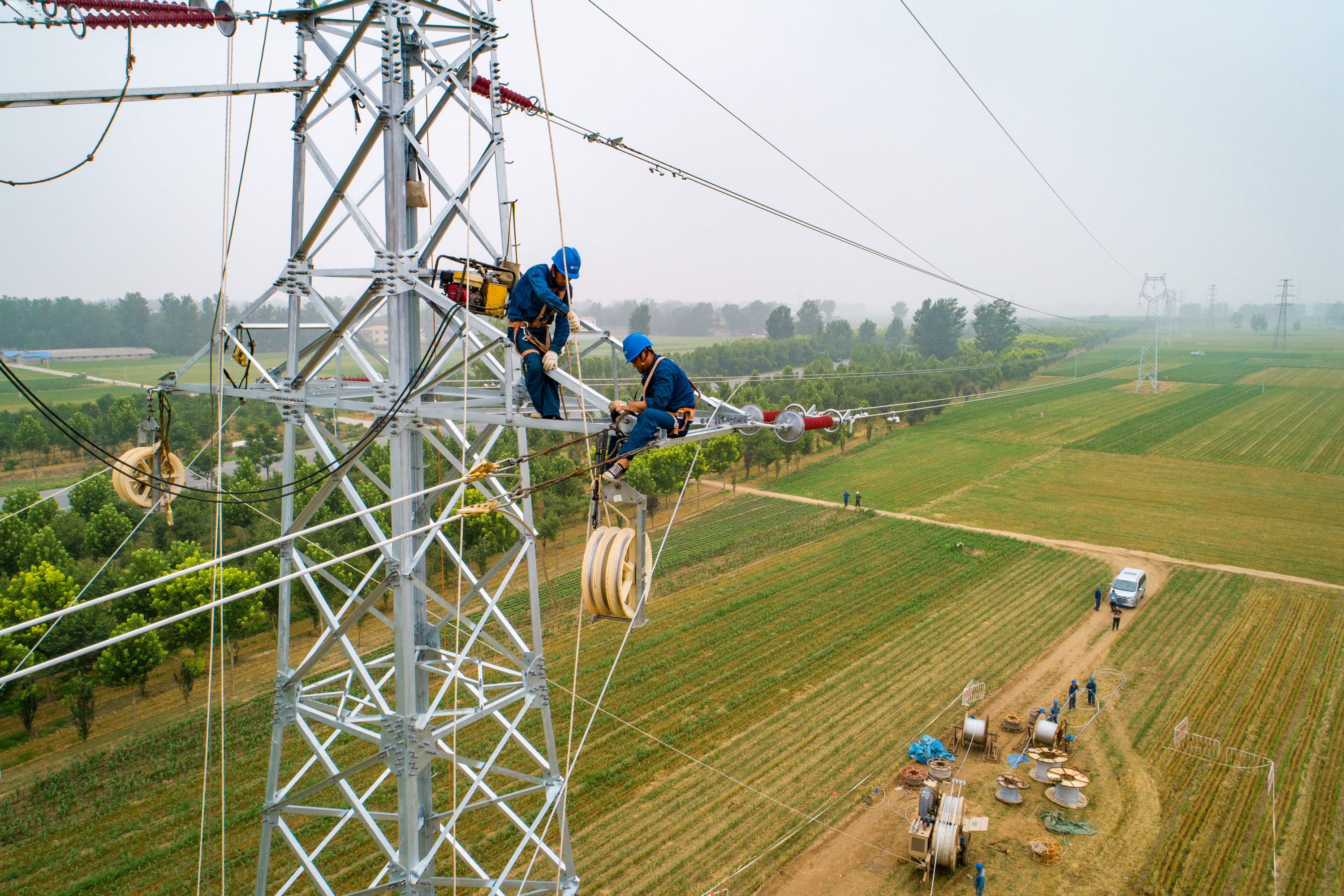 110KV power transmission tower