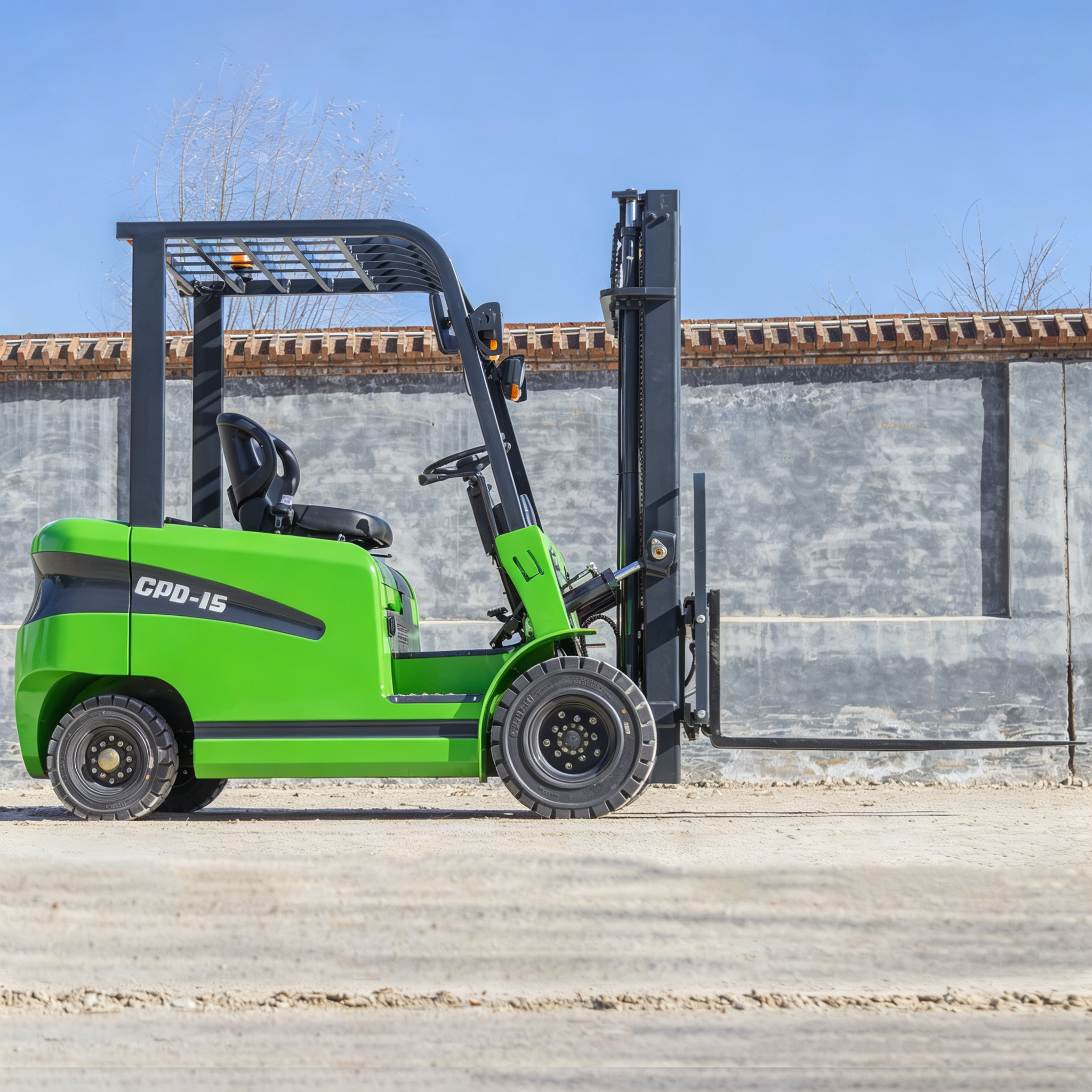 4-Wheel Electric Forklift | Stable Counterbalance Truck for Warehouse Stocking, Pallet Handling & Factory Logistics