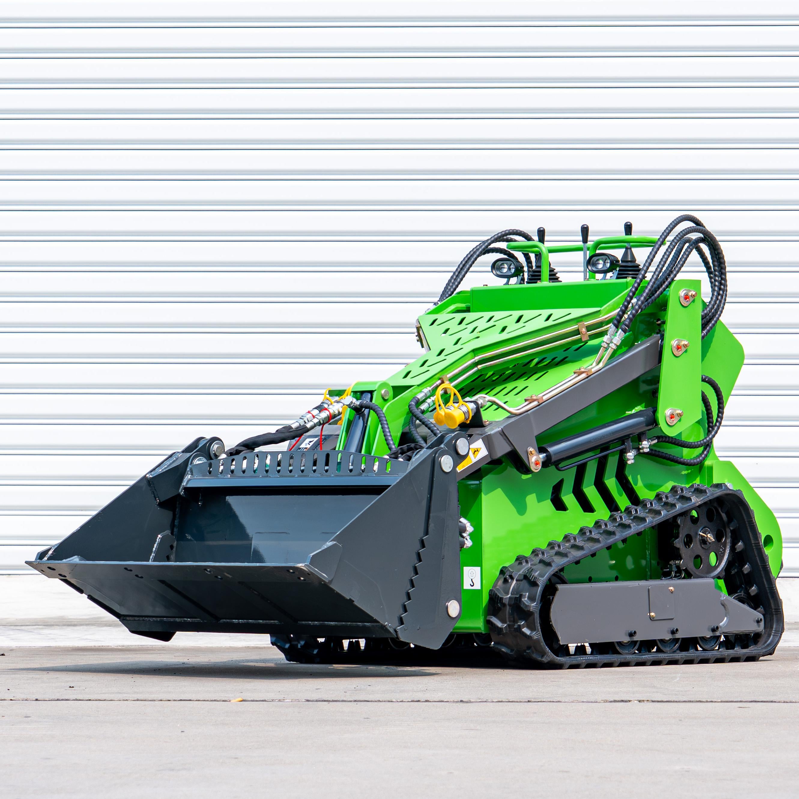 China Wholesale high quality rack Mini Skid Steer Loader Cheap CE EURO5 Epa Engine With Attachment