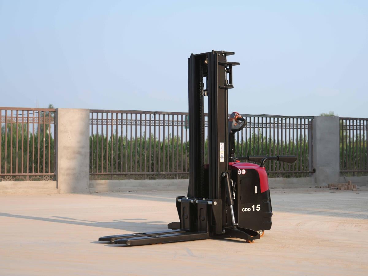 stacker-1.jpg