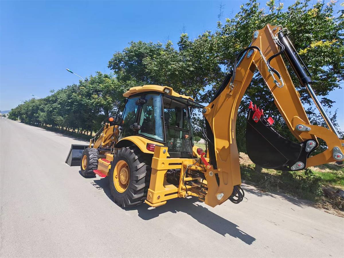 backhoe loader-3.jpg