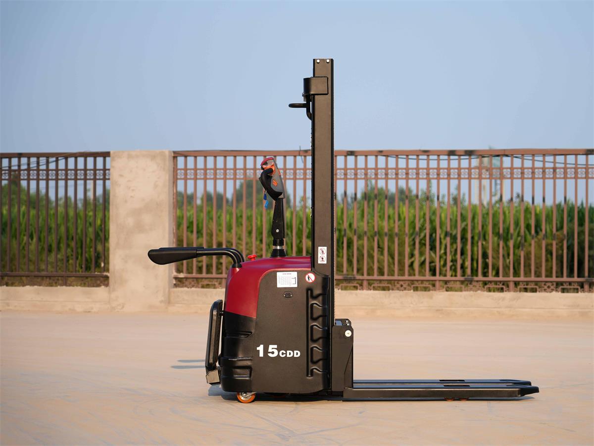 High-Efficiency Material Handling Solutions with Stackers