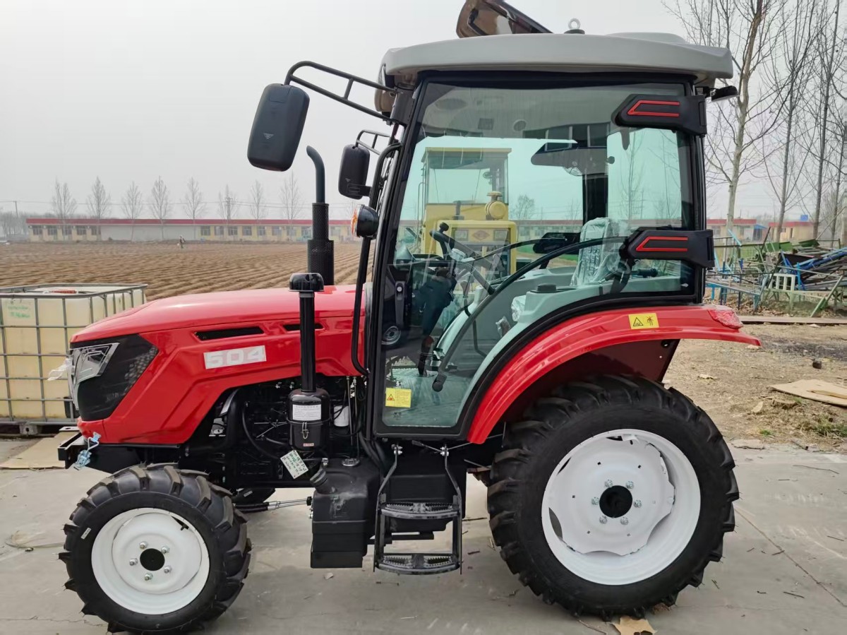 tractor-15.jpg