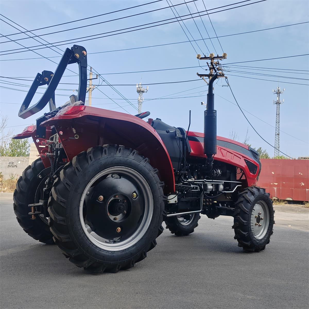 tractor-3.jpg