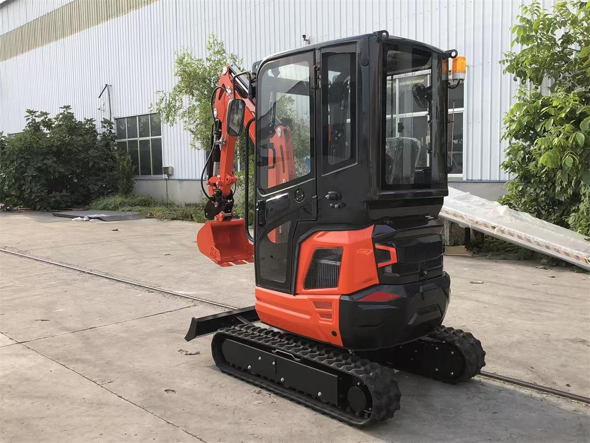 excavator-4.jpg