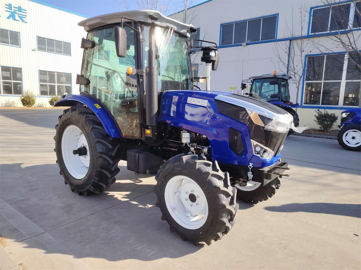 tractor-3.jpg