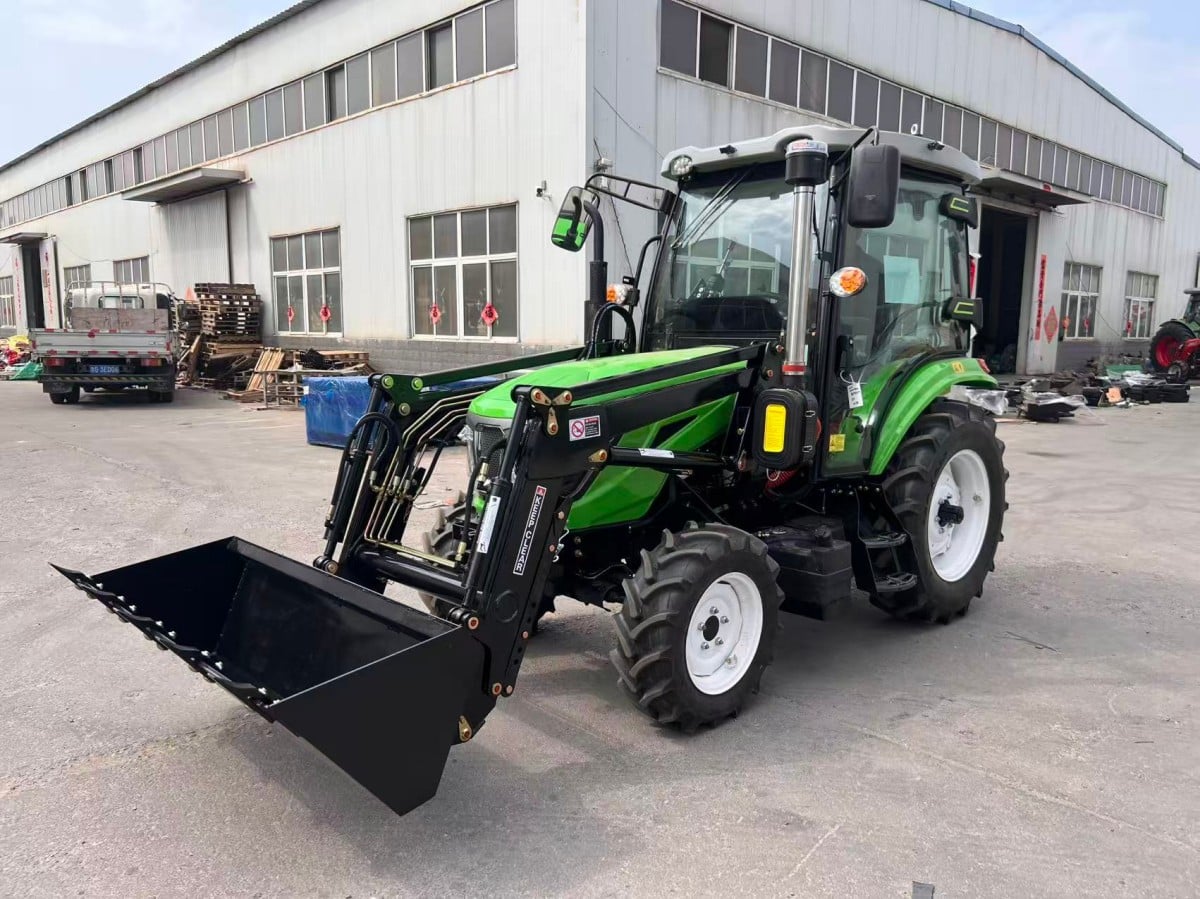 tractor-2(f4db5303bb).jpg
