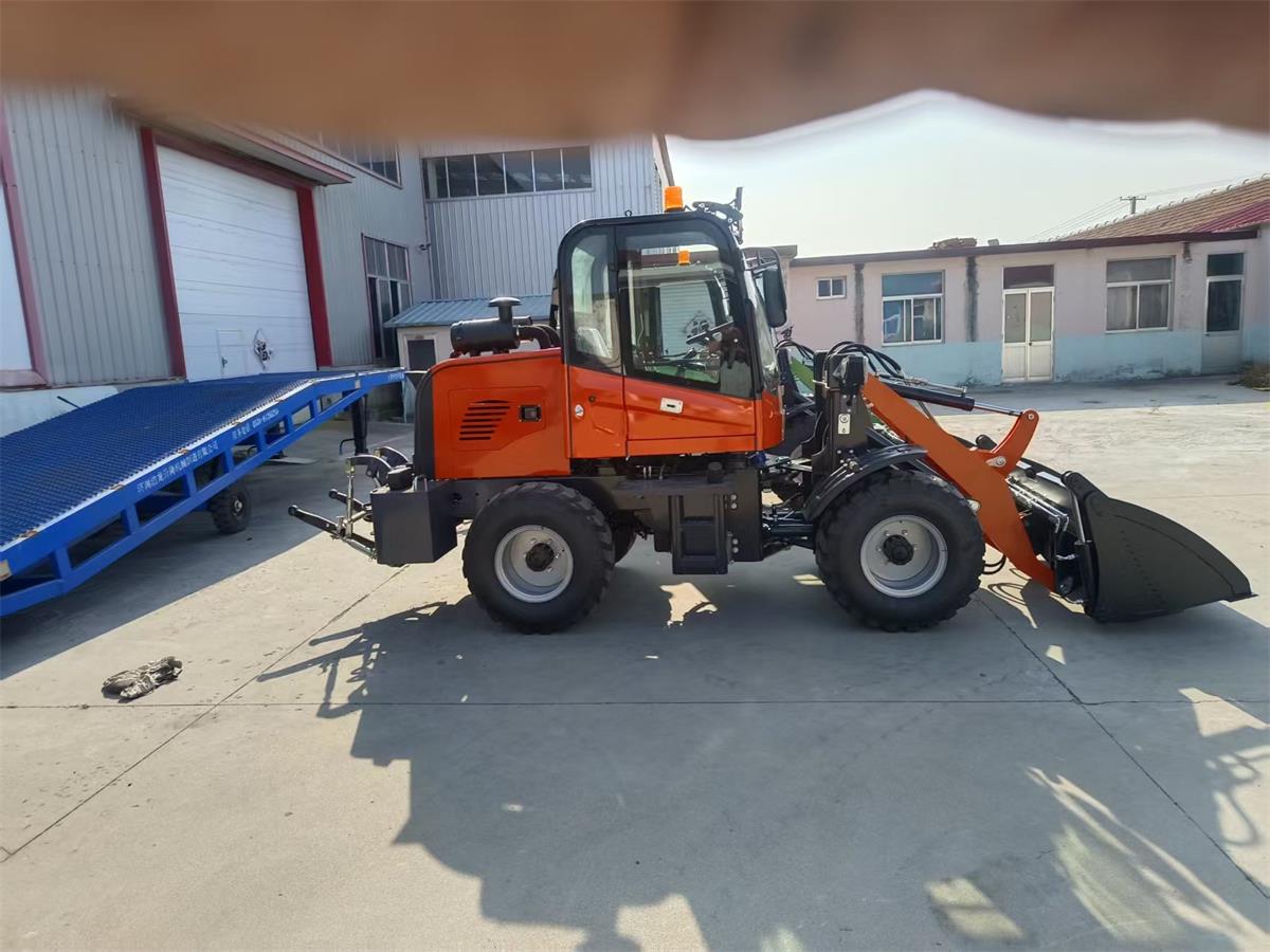 loader-1.jpg