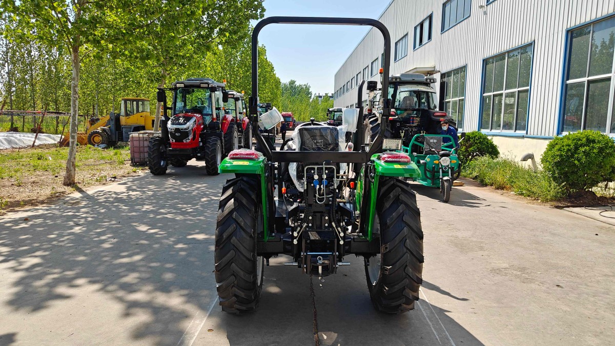 tractor-5.jpg