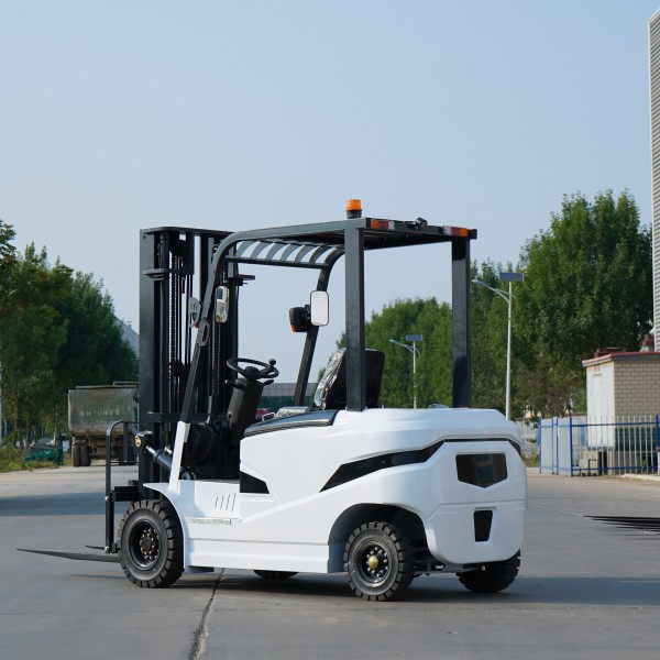 Why a Sit-Down Electric Forklift is the Right Choice