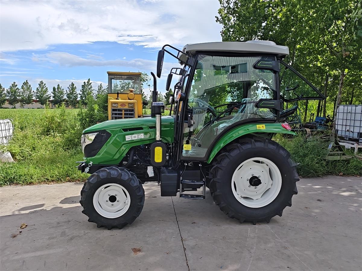 tractor.jpg