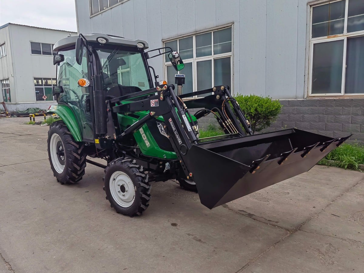 tractor-2.jpg