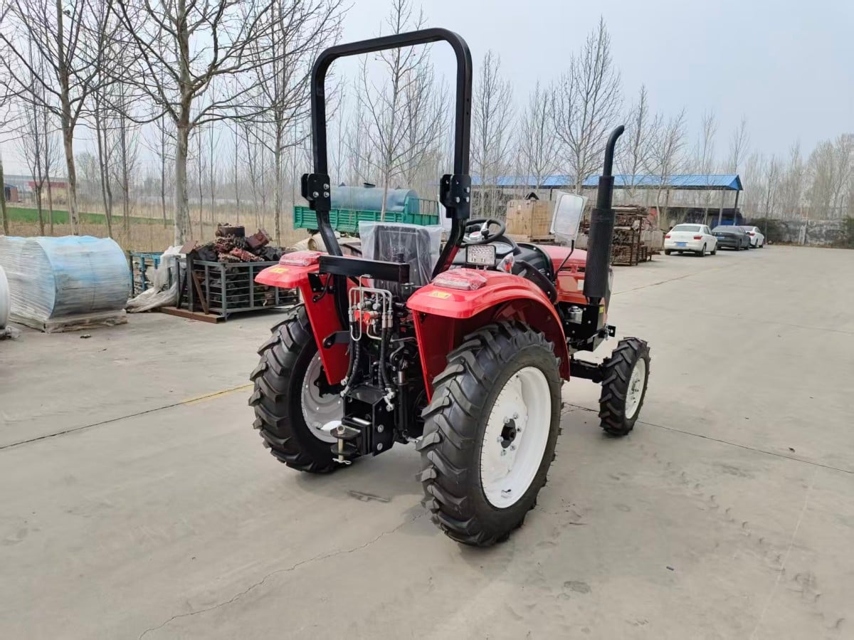 tractor-2.jpg