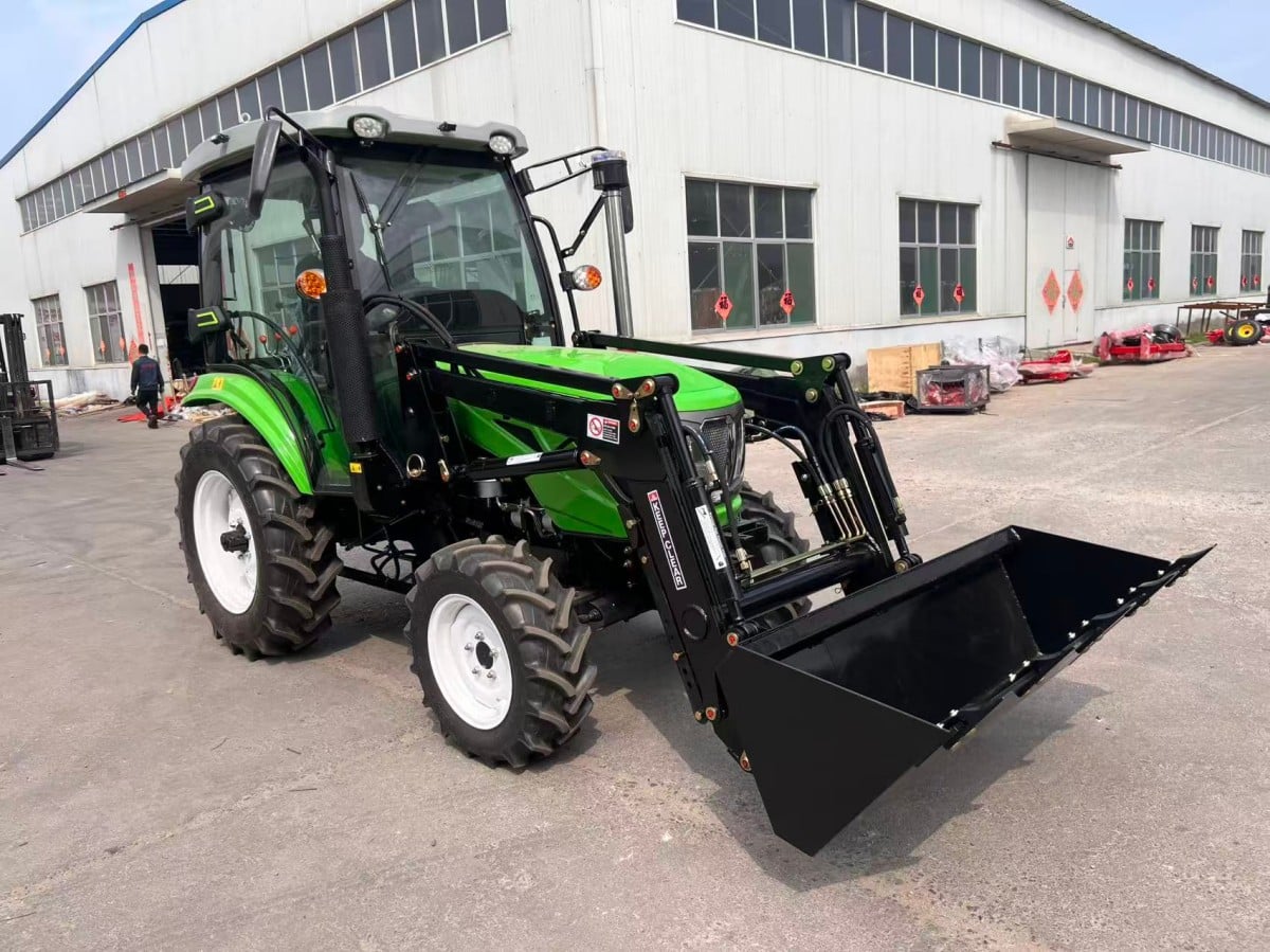 tractor-1(ba9dd5be4d).jpg
