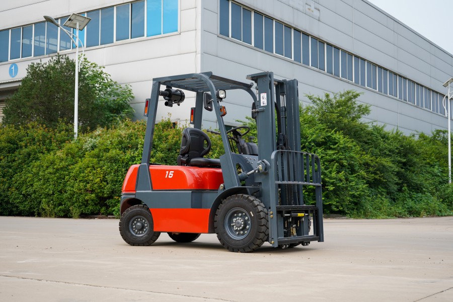 Improving productivity and reducing costs with a well-maintained forklift flee
