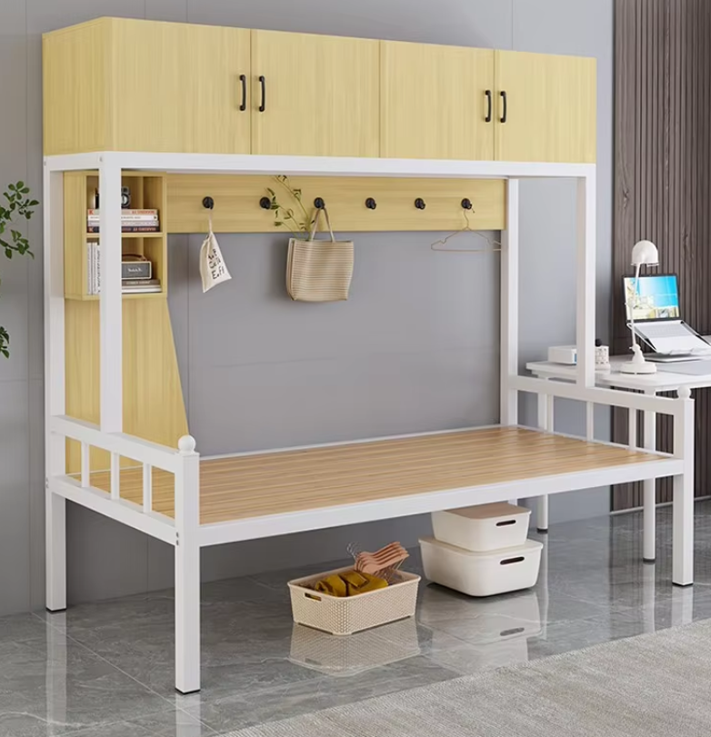 Masalah apa yang diatasi oleh rangka tempat tidur mengambang di kamar tidur?