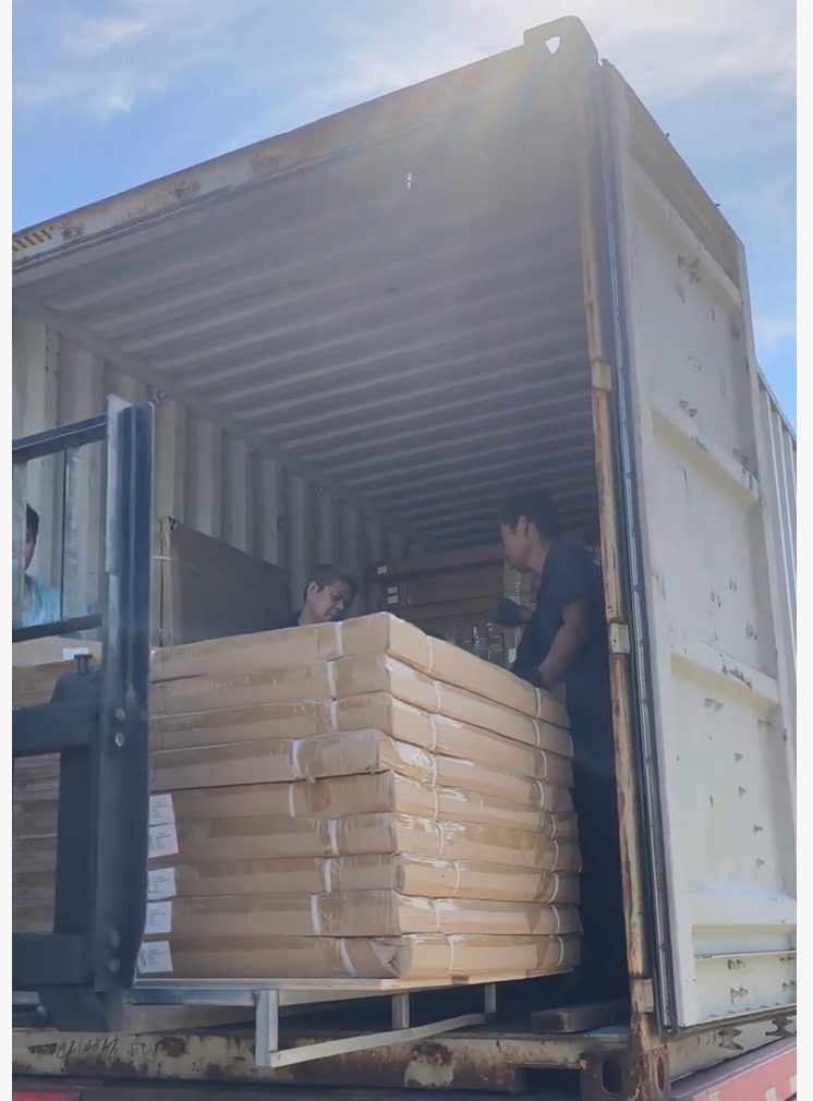Two-Way Win-Win Cooperation At Exhibition, Strength Builds Long-Term Partnership! Core Indonesian Client Visited Our New & Old Factories On July 5th, Full 40HQ Container Shipped In Advance