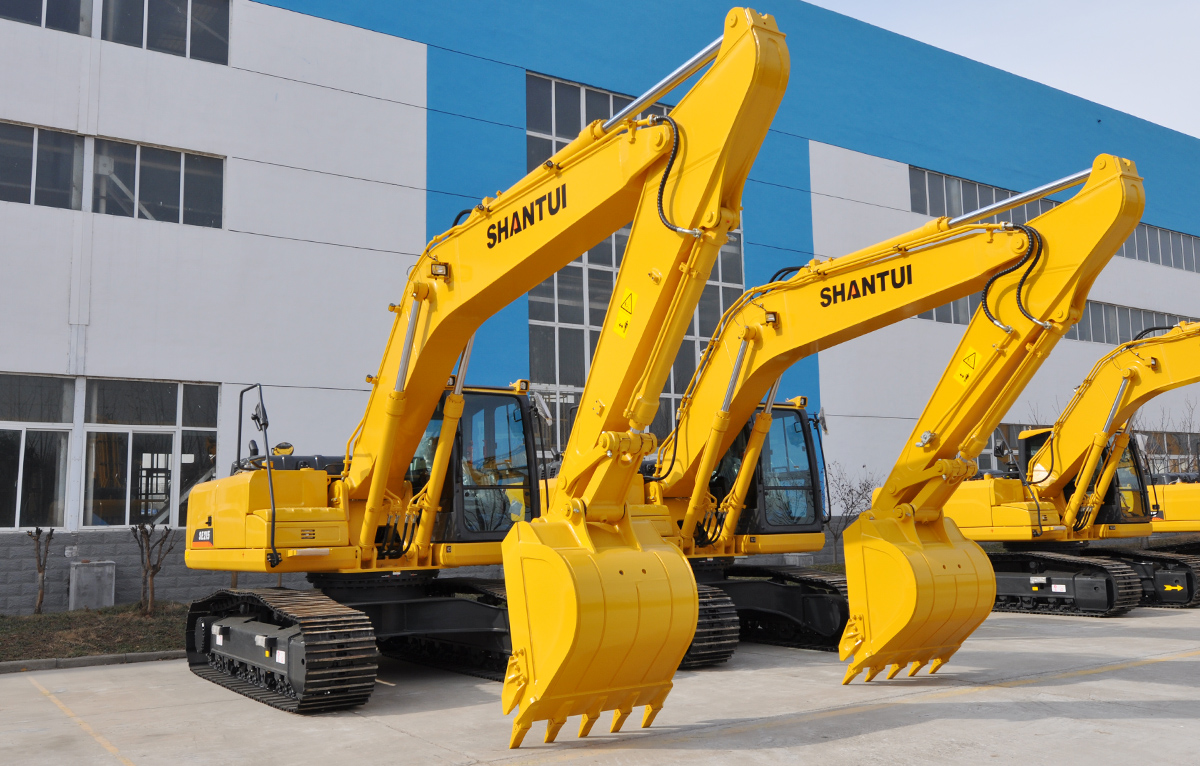 Comprehensive Equipment Selection and Customization