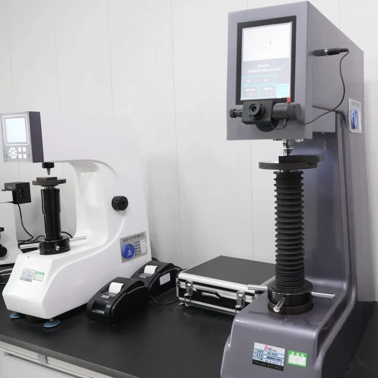 Inspecting the hardness of metal materials (such as aluminum alloys) used for liquid cooling manifold castings in industrial projects.png