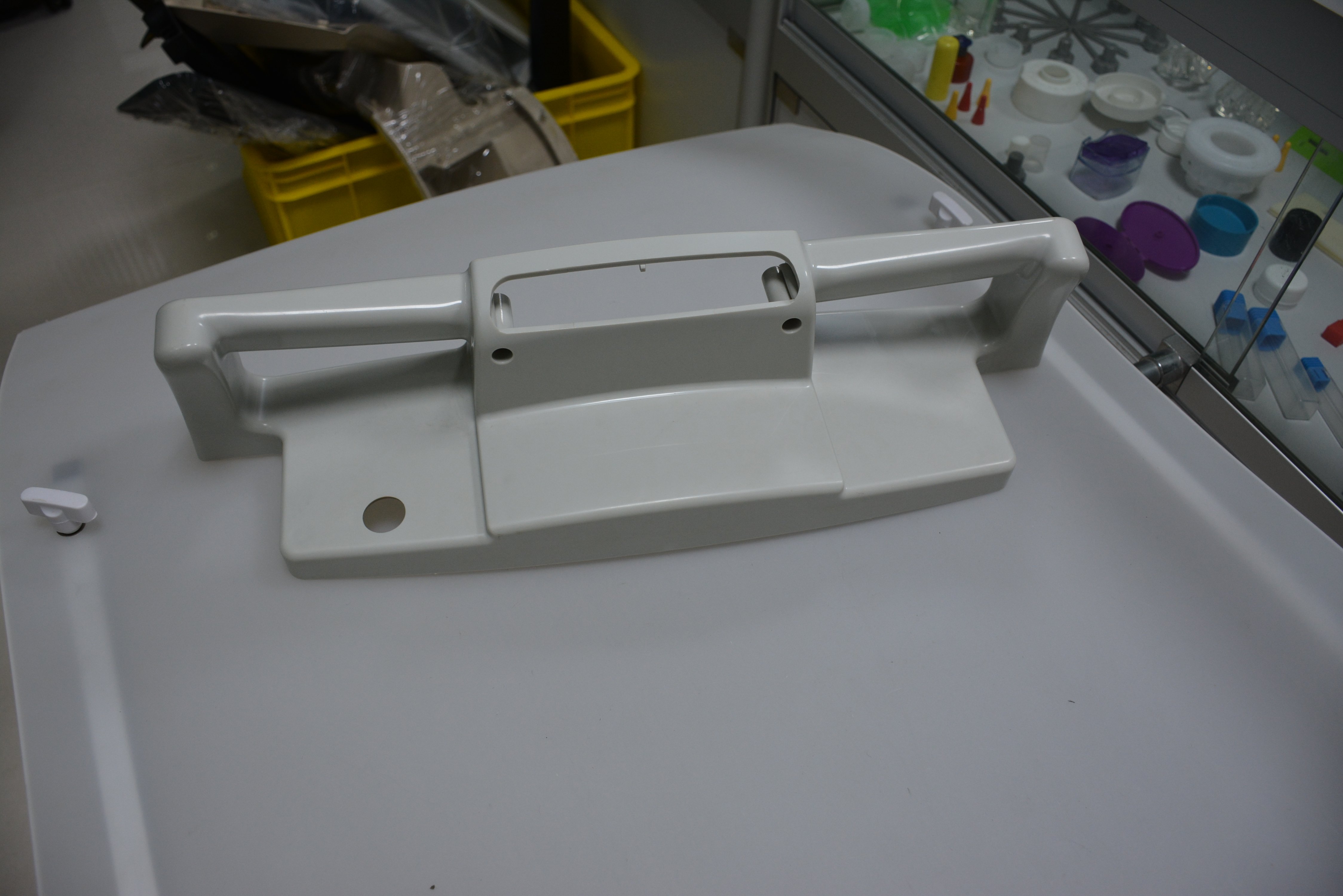 How to Select the Right Materials for Custom Plastic Moulding Projects