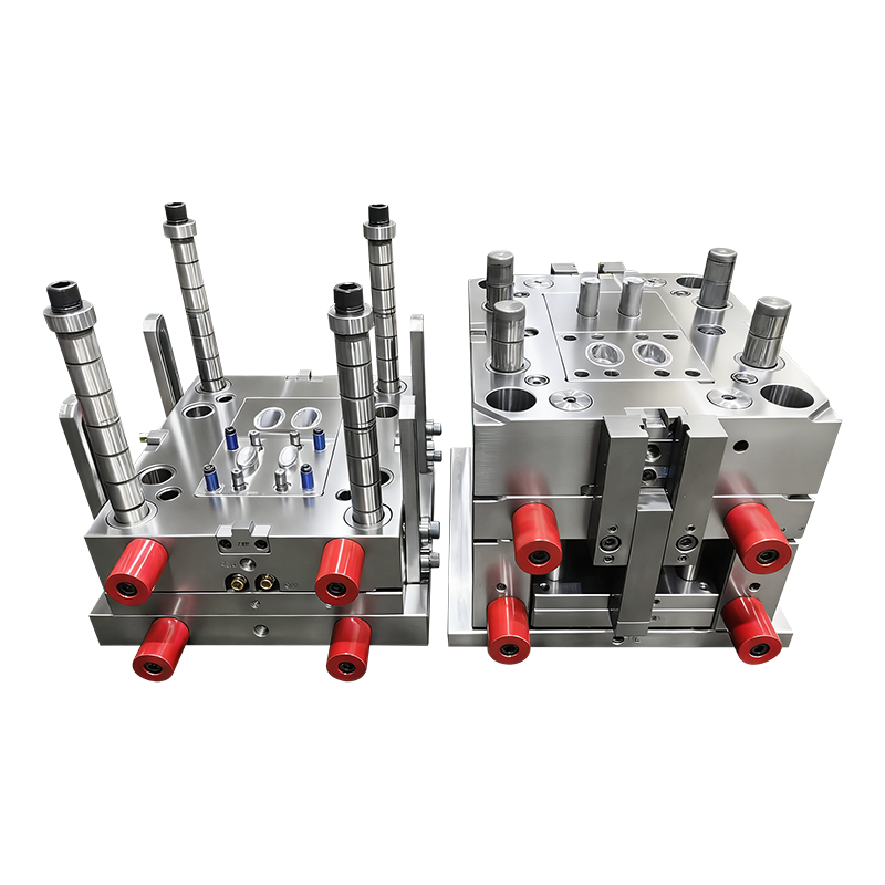 How Wholesale Buyers Can Benefit from Custom Plastic Molds