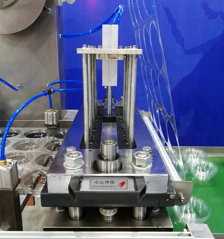 JC-500B2 Plastic Lid Thermoforming Machines