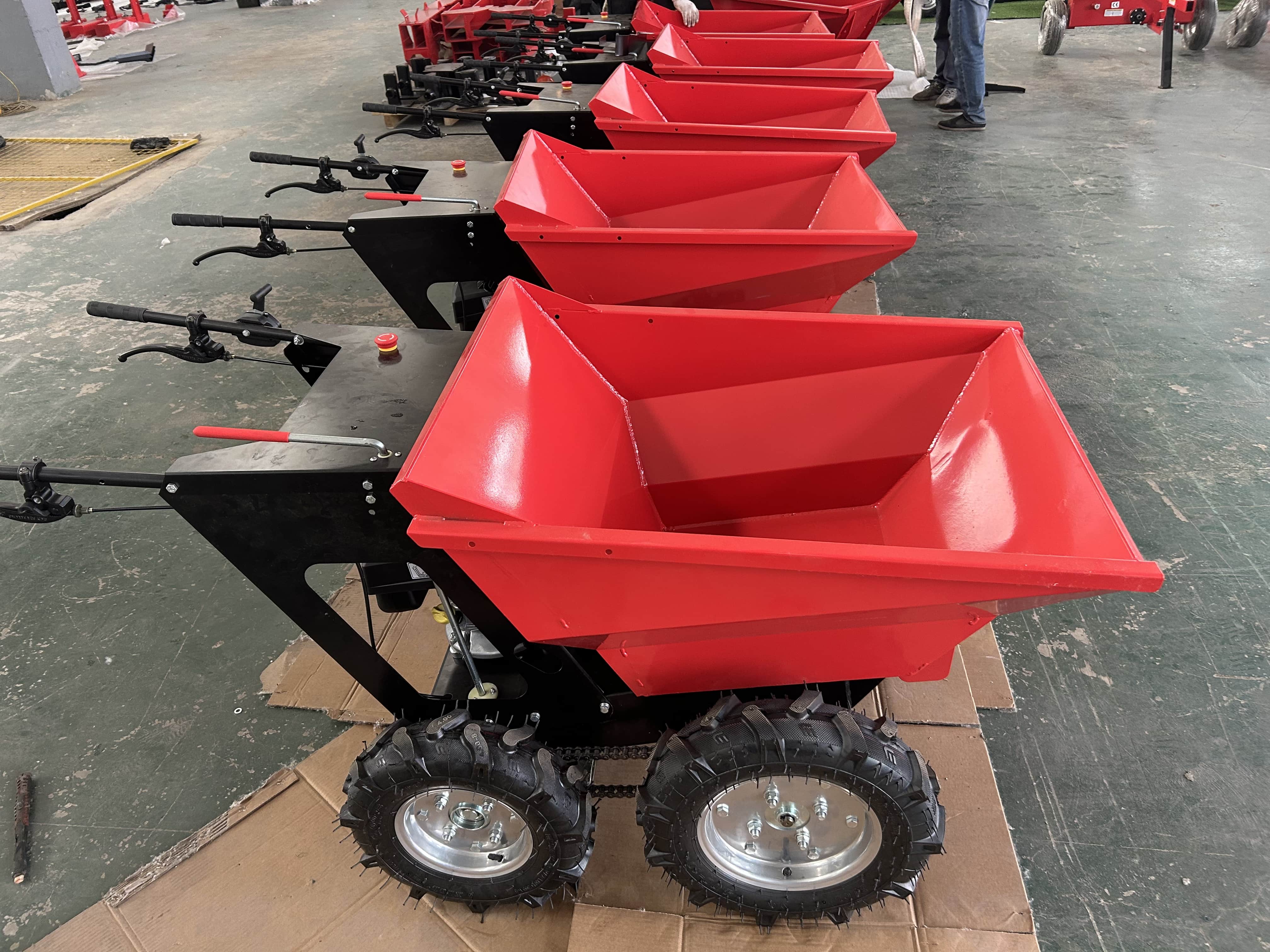 Power Barrow Mini Dumper: Schweres Gelände mühelos bewältigen mit schweren Lasten