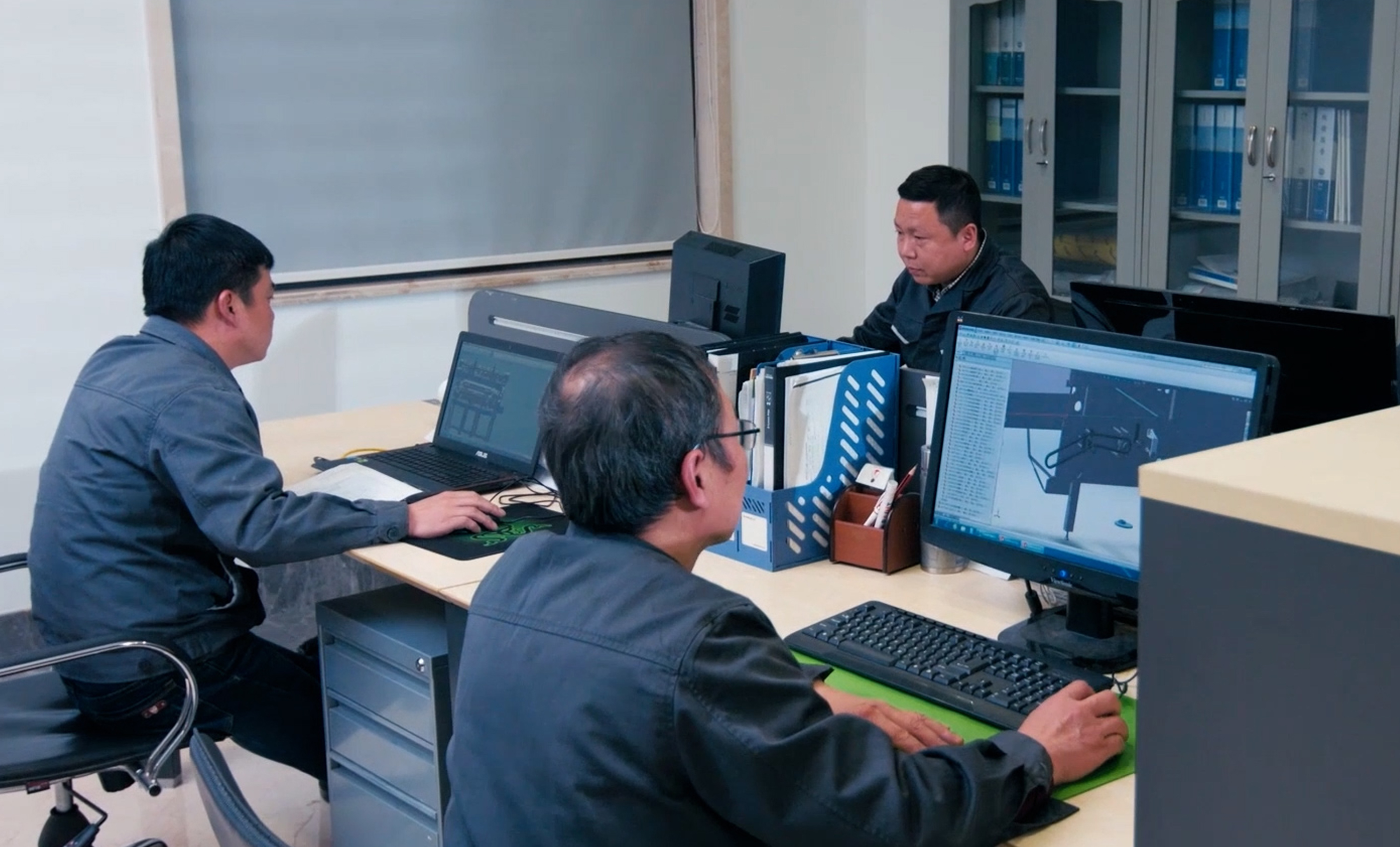 Production Chain Customization Service