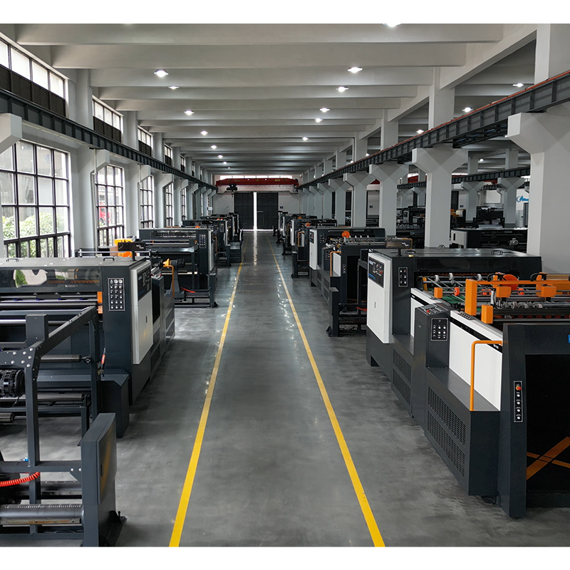How to maintain the cutting blades of your slitting machine for maximum life?