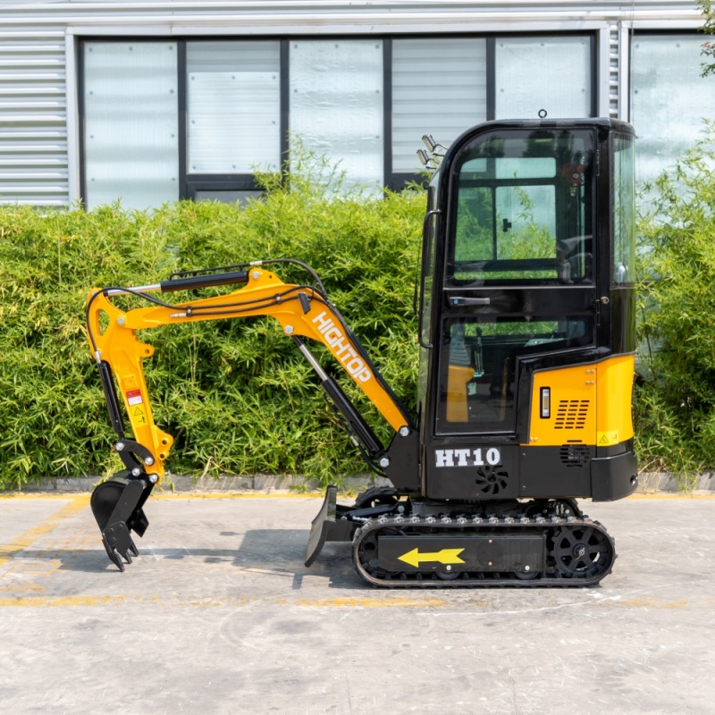 HT10 mini excavator.jpg