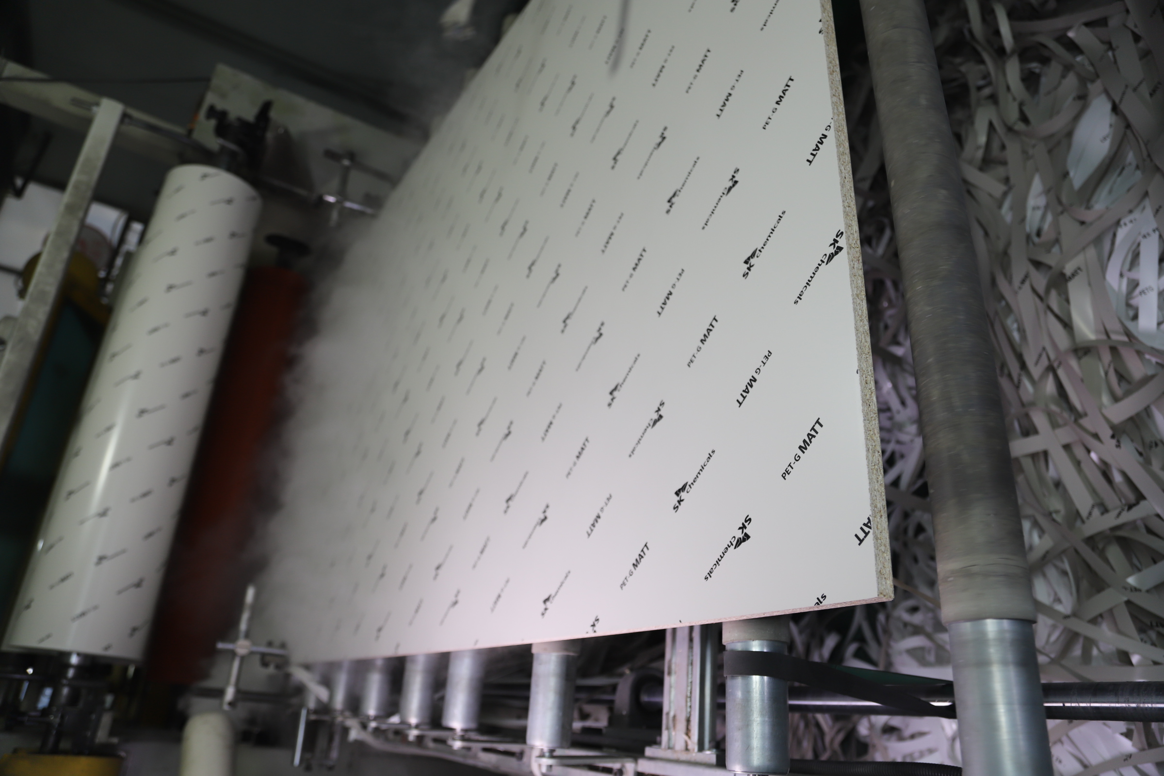 PET Chipboard for Mass Production Furniture?