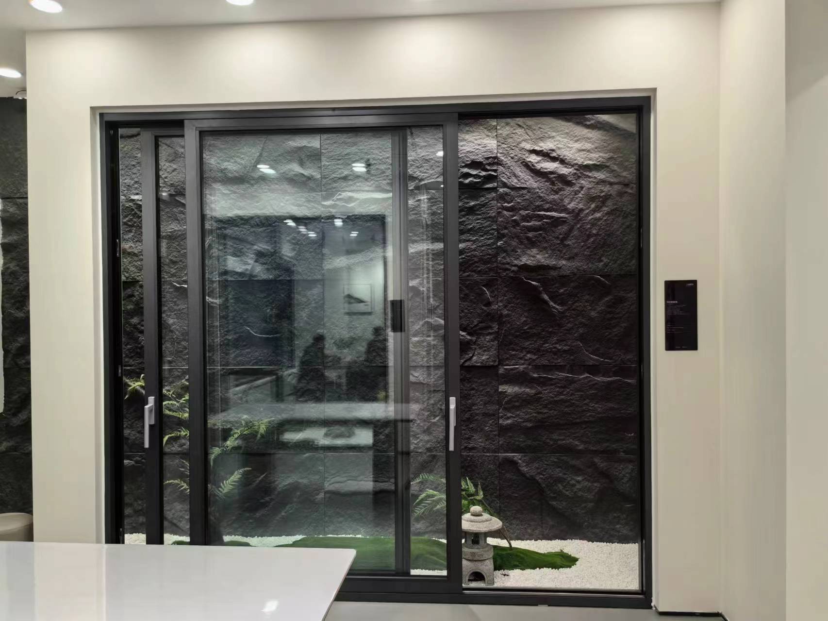 The Structural Benefits of Using Fixed Aluminum Windows