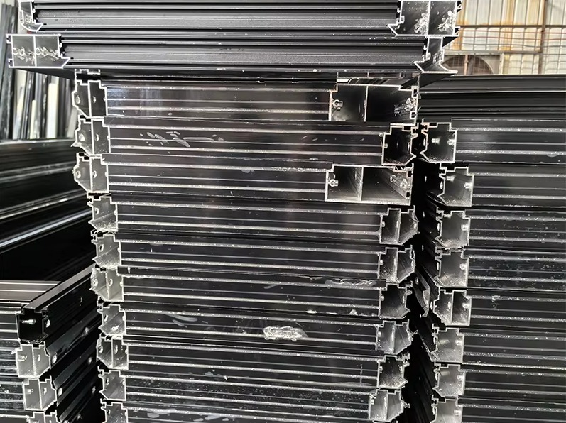 Villa garage door assembly workshop and production standards