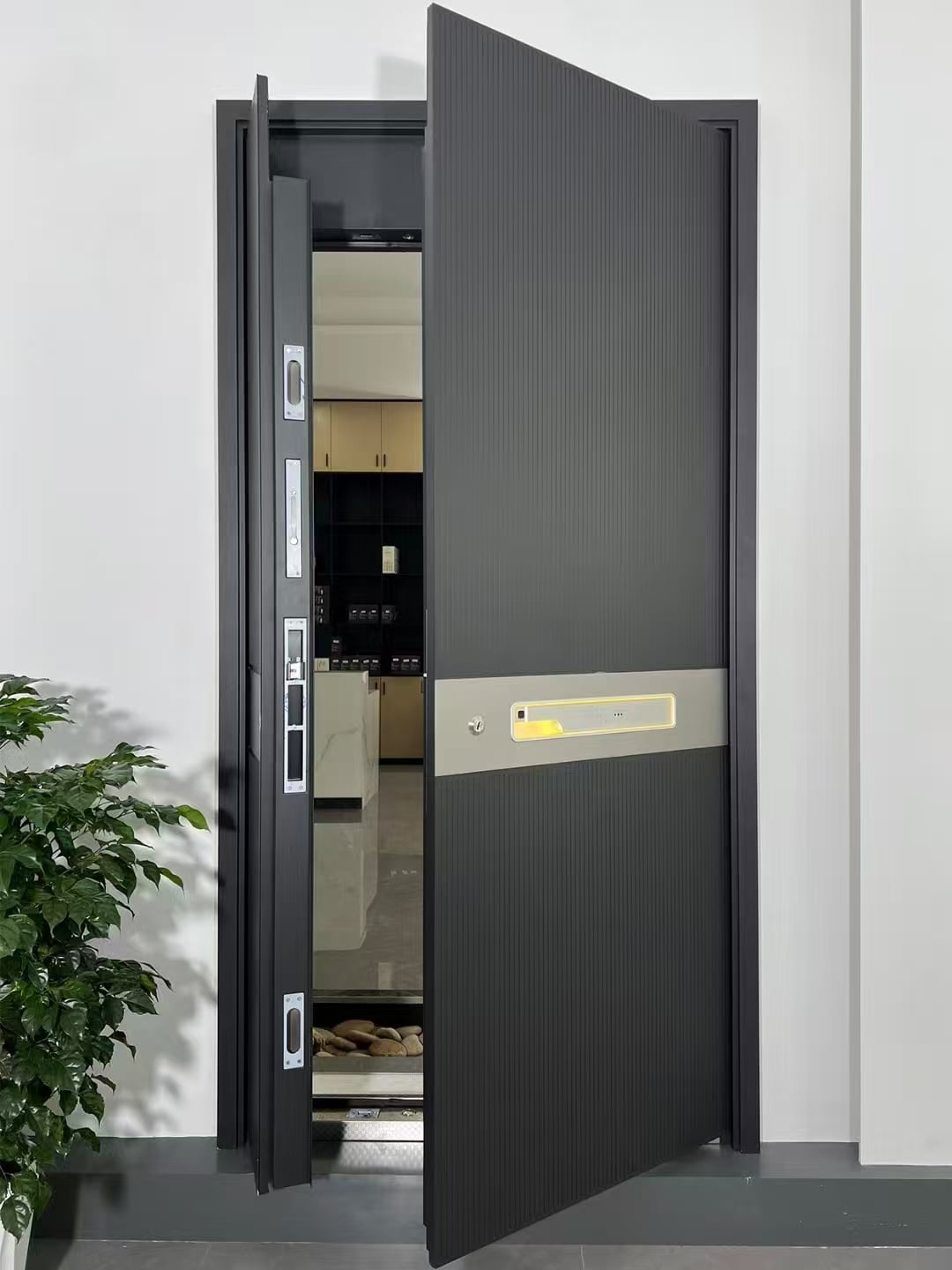 What Are the Advantages of High Quality Entrance Doors?