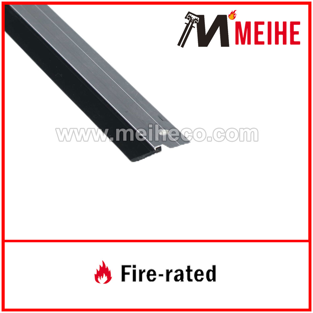 YDB113 Aluminum Door Customized Door Seal With Vinyl Sweep