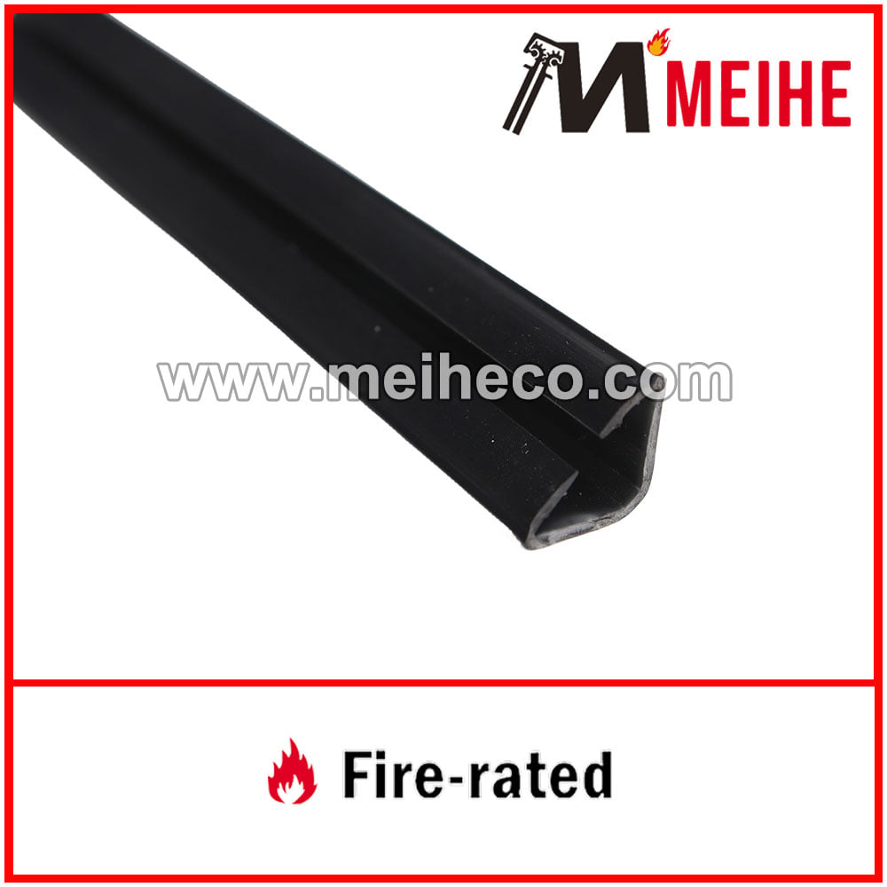 IS 1010 Perimeter Seal Modern Design Winged Corner Seal
