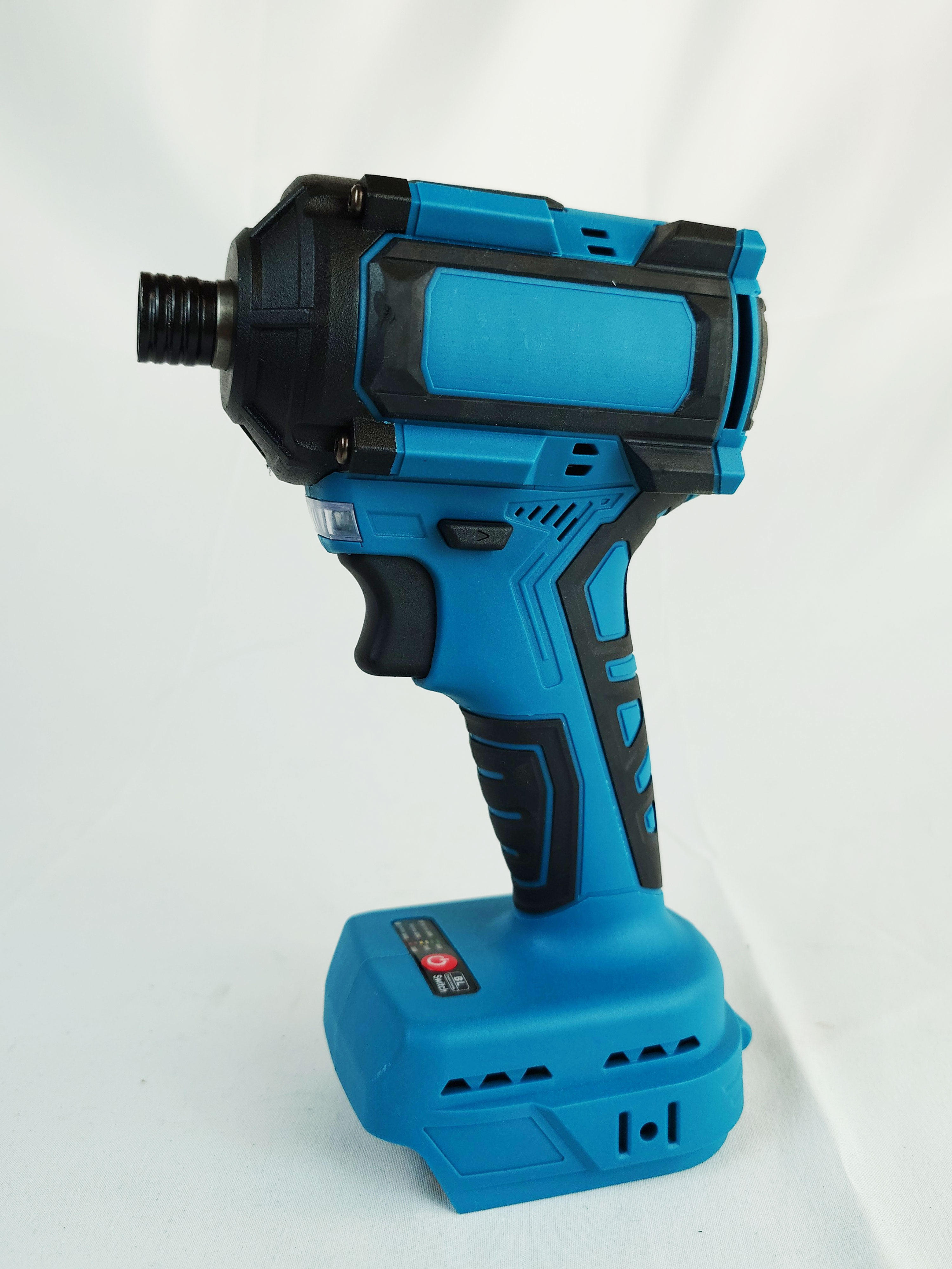 How Does Wrench Head Design Affect Work?