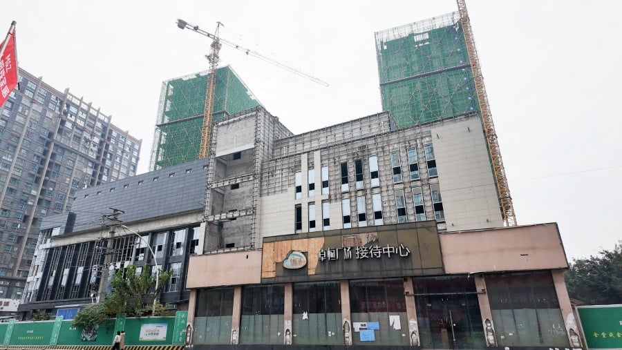 Construction and Reinforcement of Chengjin Broadway in Jiufeng Jintang, Sichuan