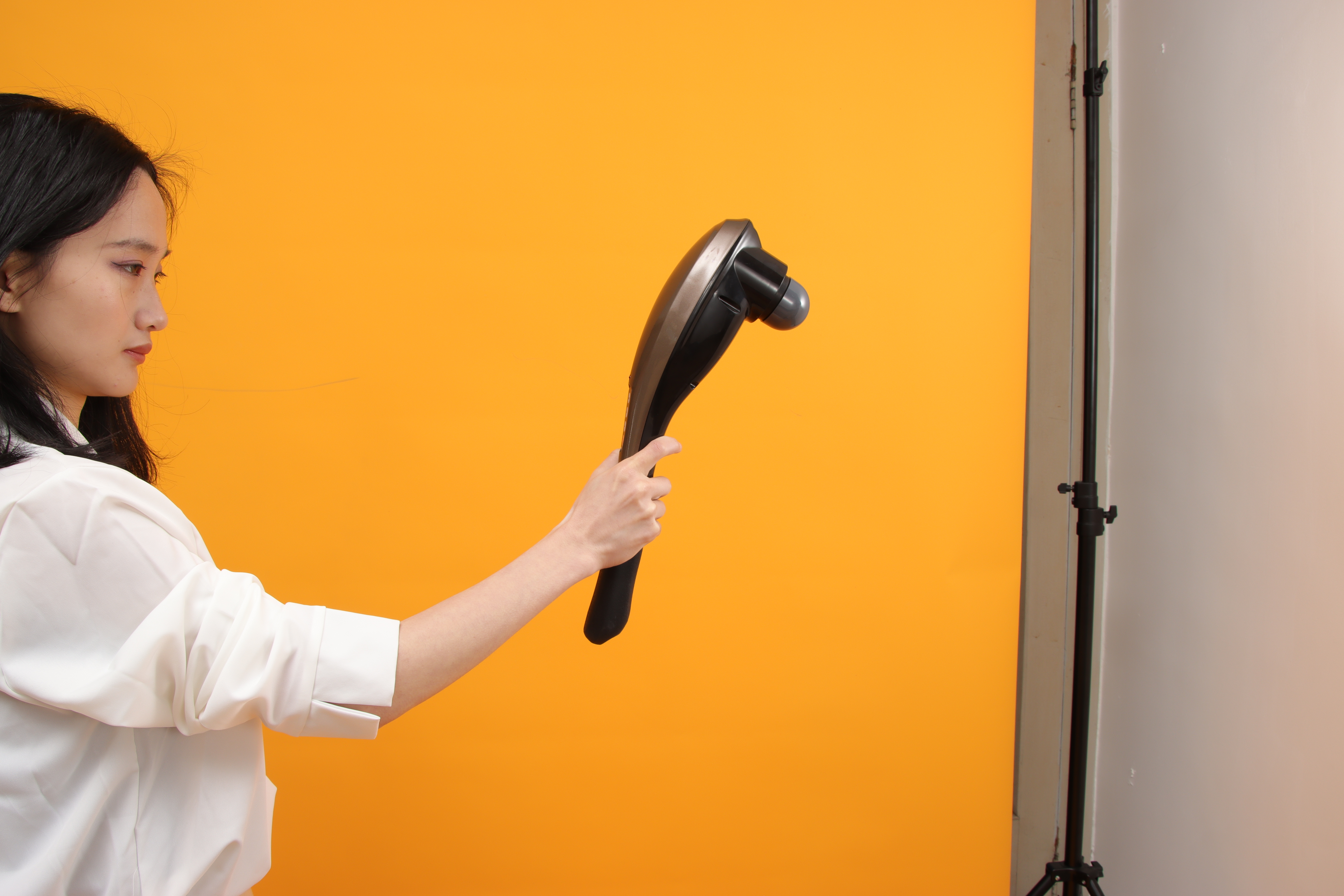 Dual-Action Percussive Vibration for Accelerated Tissue Relief
