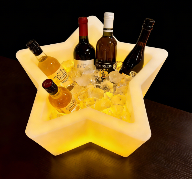 LED Star Ice Bucket | 2-in-1 Ice Bucket & Decorative Light