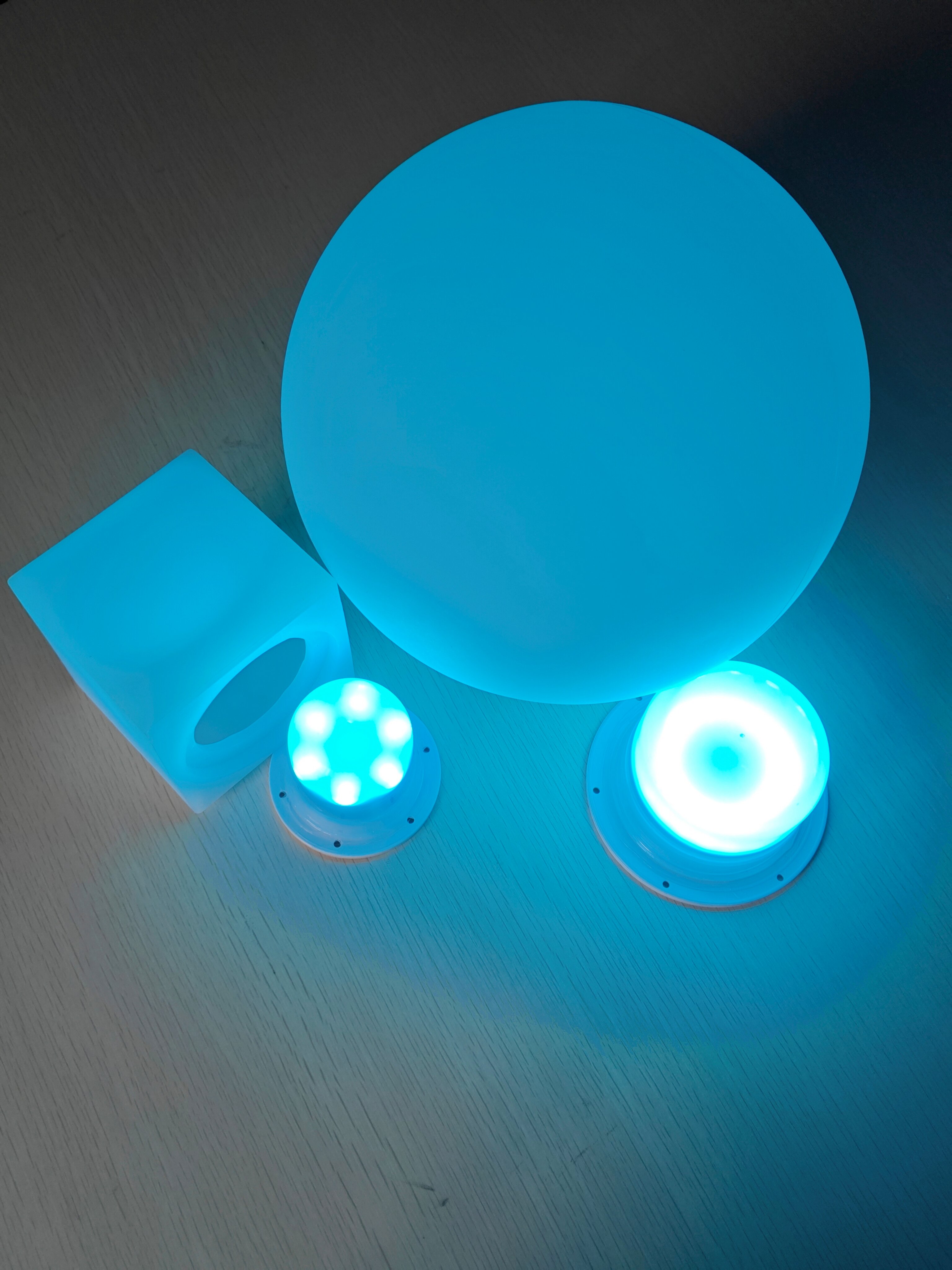 IR Remote RGB LED battery Light 5AA Battery & Plug-in Dual Mode Color Changing supplier