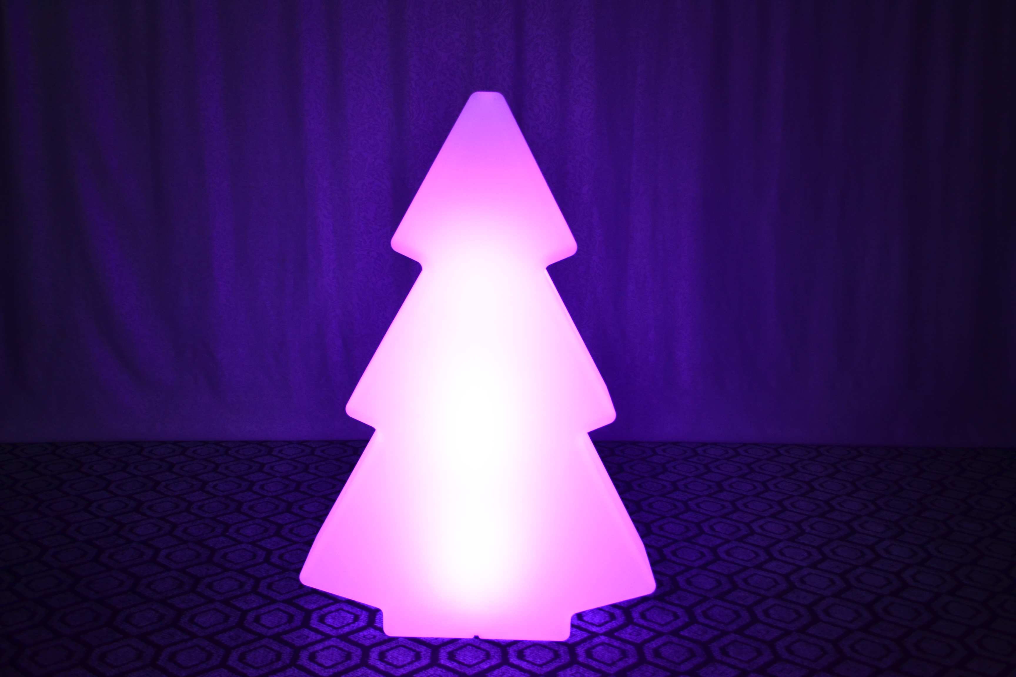 How to Create Stunning Holiday Displays Using Colored Christmas Lights?