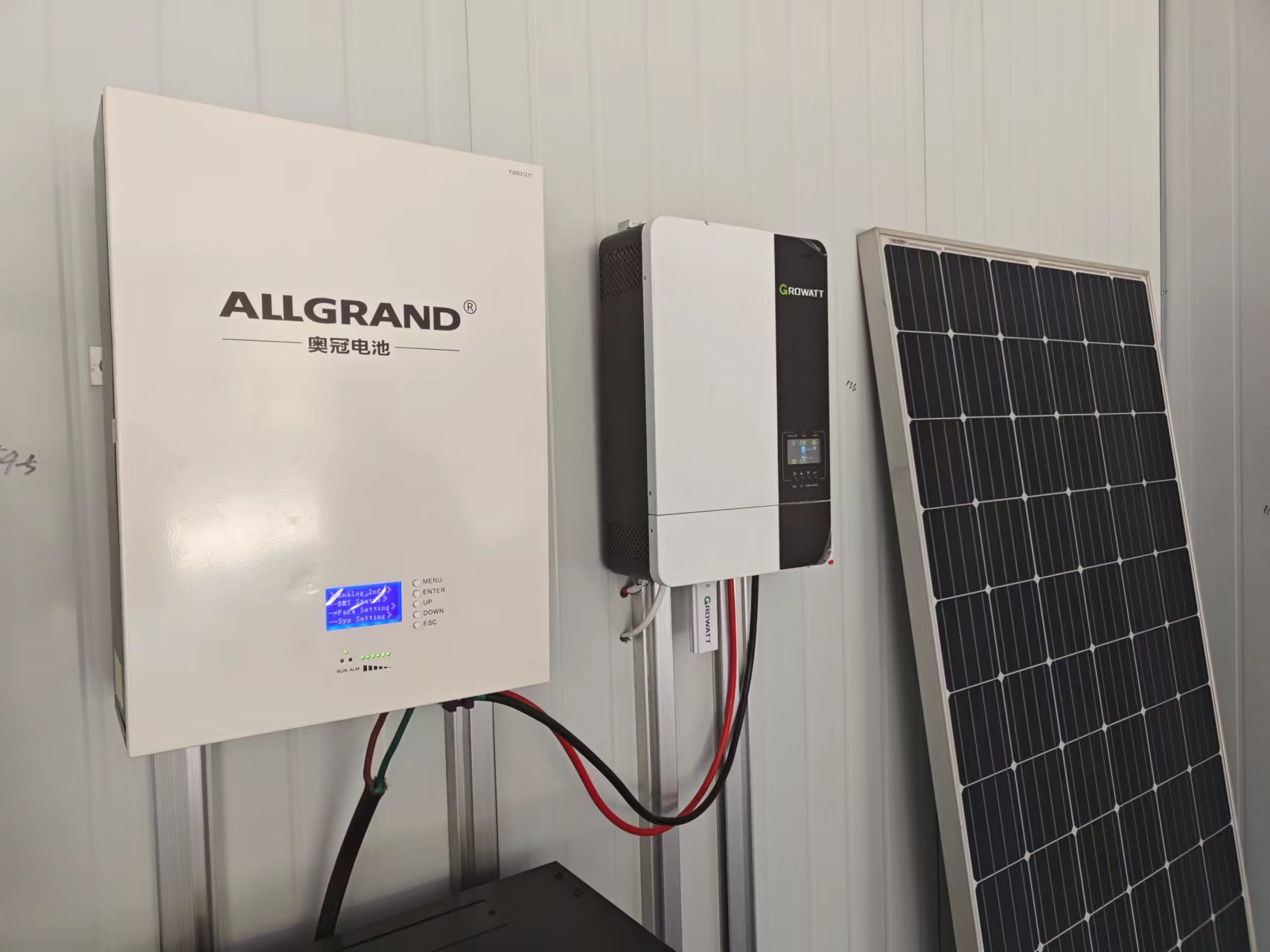 新疆学校51.2V200AH.jpg