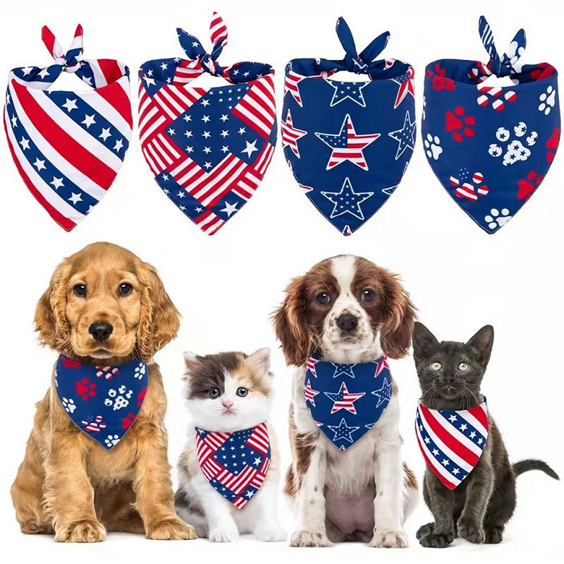 Pasgedrukte Driehoek Huisdiere Bandana Vir Versiering