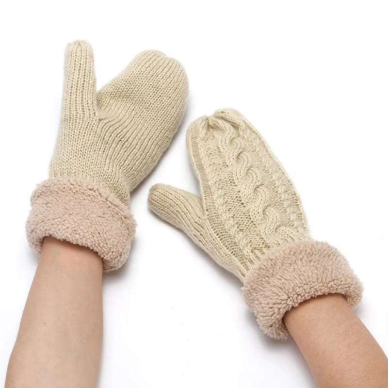 Pletené kabelové rukavice bez prstů s plush výstelkou