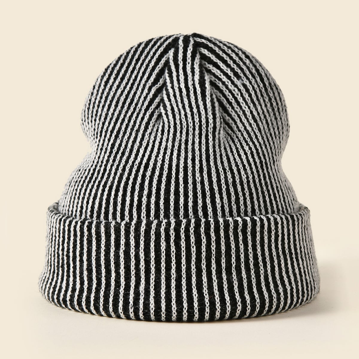 Nieuwe muts met fabriek