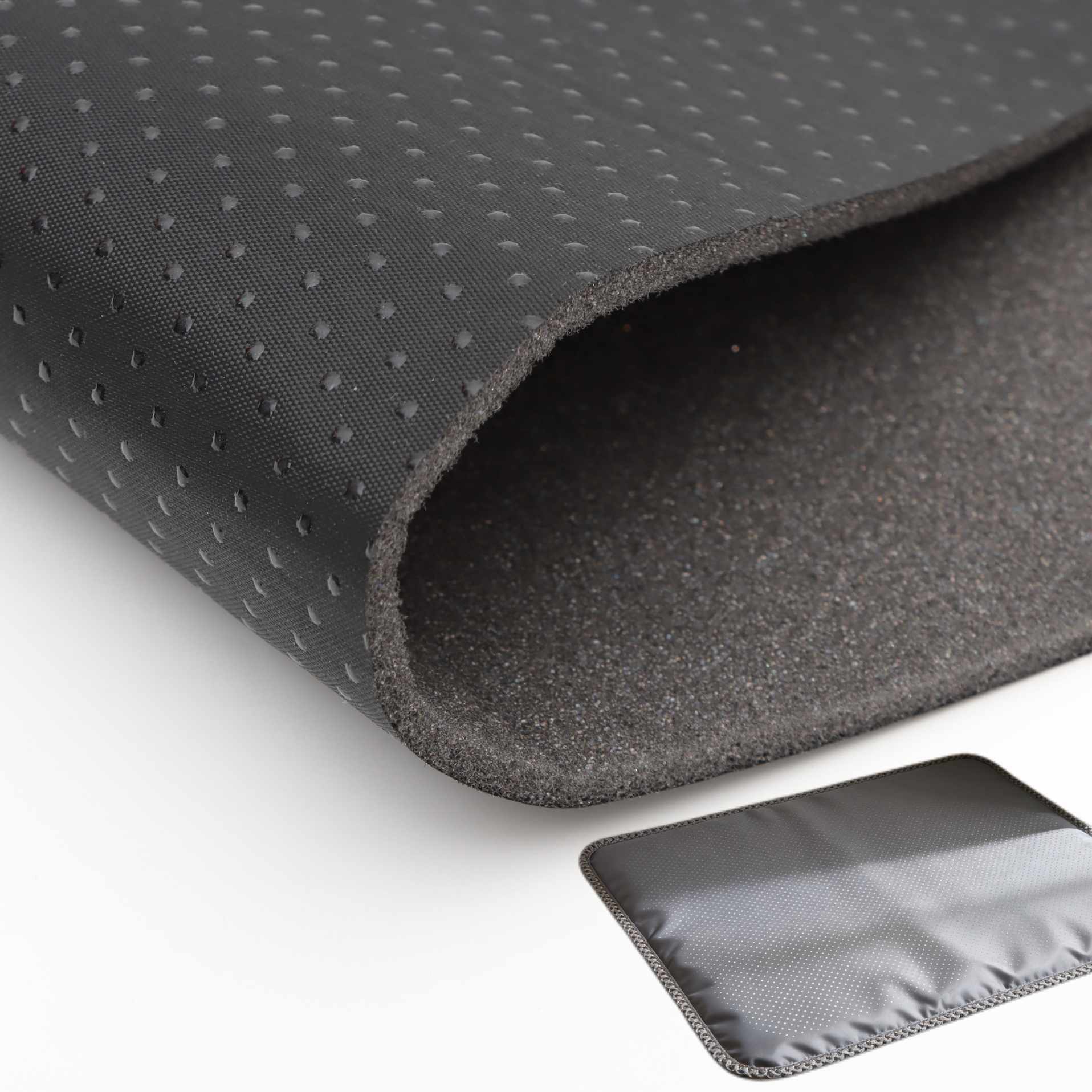 Durable Anti-slip Dotted Oxford Fabric Laminated Foam for Pet Mats Industrial Pads Floor Mats and Sports Protection